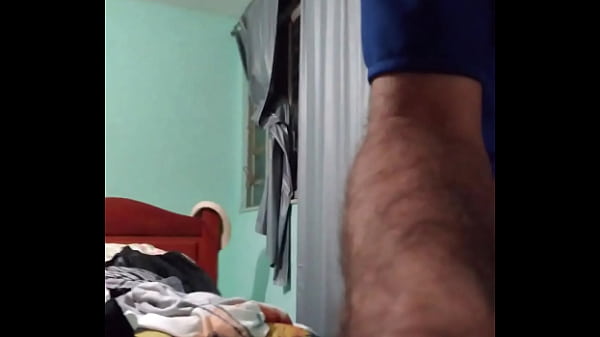 Amateur webcam: hairy straight guy sits on a dildo and cum