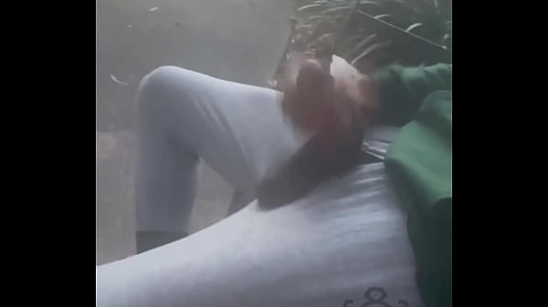 BOLD cumshot in Public