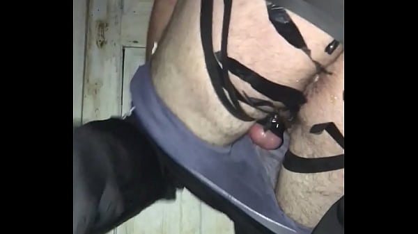 Мокрая киска