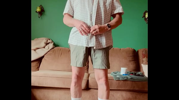 Daddy strips to his whites – jacks.