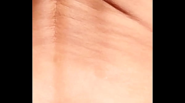 Desnudita y salerosa…