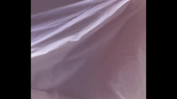 El hetero me cuenta como folla a su novia y se prende y me folla a mi