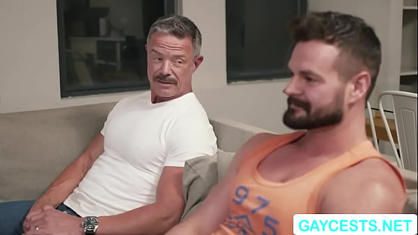 Gay Kyle Steele bareback fucked by his stepuncle Reece