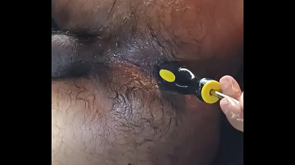 LAVADO DE CULO PARA PENETRARME DELICIOSO