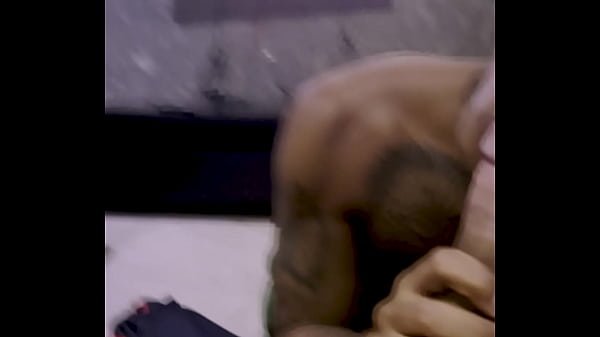 Mamando meu amigo dotado!