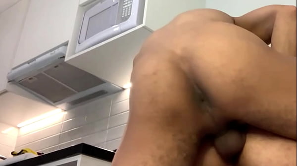 MARCOS GOIANO – FODIDO PELO MASSAGISTA PAUZUDO