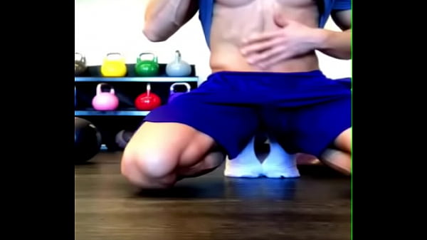 Me pajeo en el Gimnasio antes de empezar la clase de Spining y saco lluvia de leche