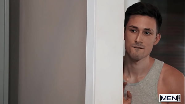 MEN – Kane Fox Watches Roman Todd Pumping Iron At The Gym, He Gets Horny For His Dick