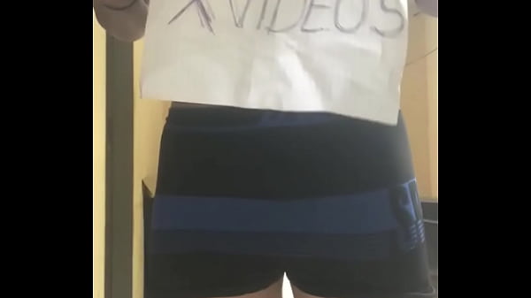 Novinho sensualizando 2