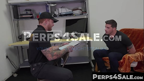 Perps4Sale.com – Jeremiah Cruze & Ty Roderick – Hot tattooed guard Jeremiah Cruze creampied in the ass by troublemaker Ty Roderick