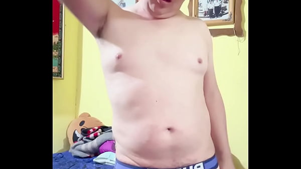 Primera vez que enseño el culo