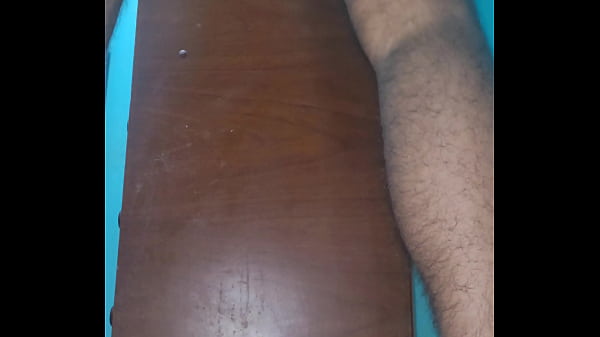 Puta gorda mueve el culo