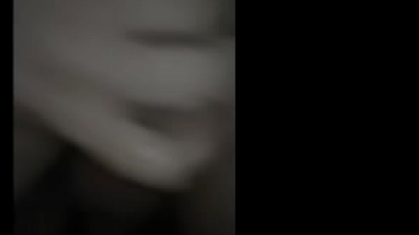 sacando cremita de mi ano boquiabierto y rosado