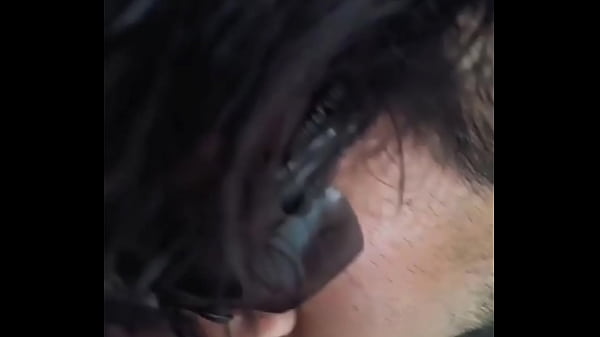 Sacando lechita a mamadas a una rica bbc