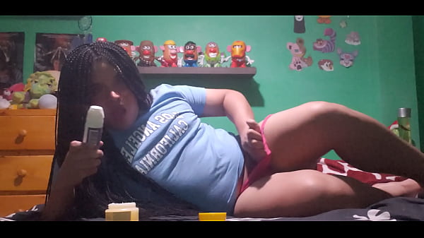 Sissy boy de Guayaquil quiere un macho que le rompa el culo