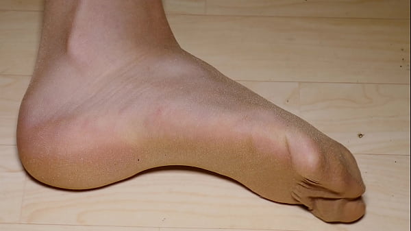 Tan Pantyhose Feet Fun