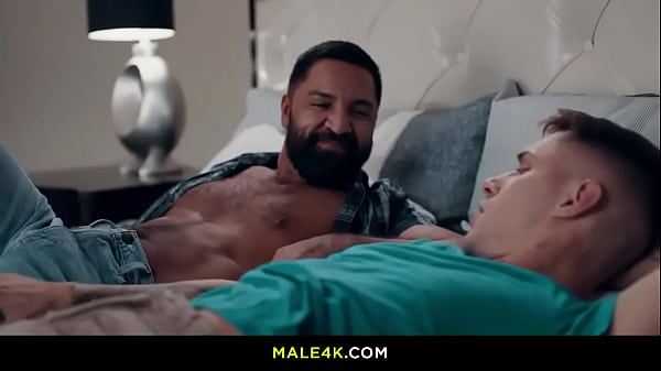 The Shy guy – Zak Bishop, Dominic Pacifico