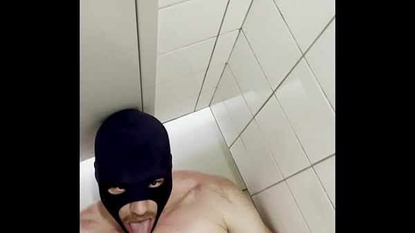 This submissive guy wanted to meet me in a public toilet to worship me – good boy!