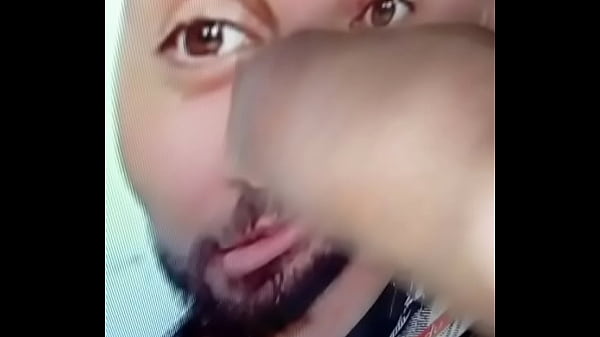 TV BITE N•6 : MA DERNIÈRE VIDÉO, EST LÀ !! POUR CETTE ANNÉE  2023 MA BITE EST PASSÉE À LA TÉLÉ, UNE FOIS DE PLUS ;) !!..CETTE FOIS- CI, C’EST AU TOUR ; DE CES 2 MECS DE SE RAMASSER MA PINE,