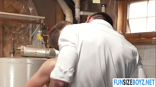 Twink teen Noah White analed by Jay StrykersTwink teen Noah White analed by Jay Strykers