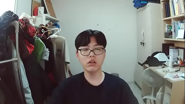 Young Asian Fuckboy Masturbates and moans to Playboi Carti’s “Control”