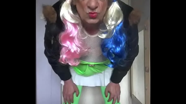 sissy crossdresser wanting to swallow pee part 1