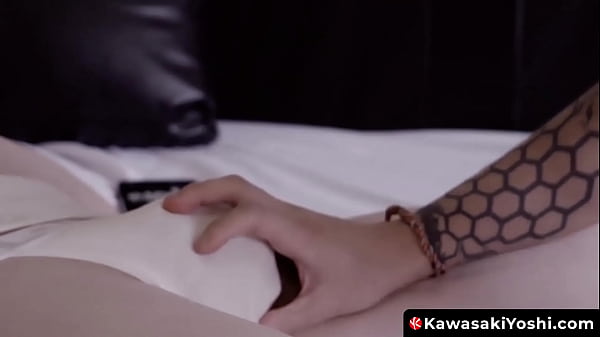 KawasakiYoshi.com – Yoshi Kawasaki pegs willing guy with monster dildo after piss play