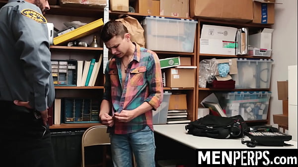 Straight Suspect Was Arrested and Taken to The Security Room by The Gay Guard – Menperps