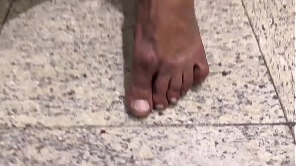 Super trailer – Coloquei o Morador de rua pra mamar pica