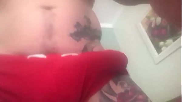 Chama  fogo na praia.