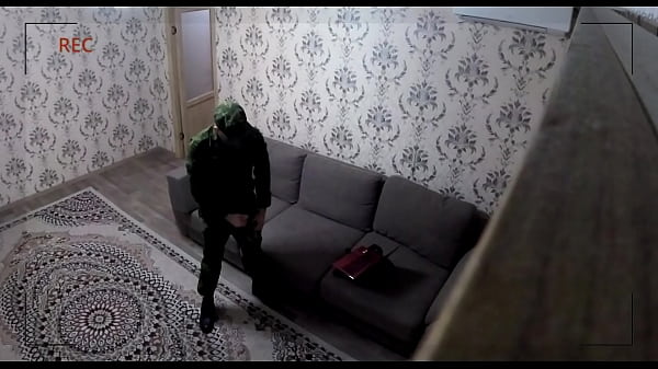 Real hidden camera in a hotel! Russian SOLDIER jerks off and cums in his neighbor’s glass! Peeping!