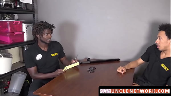 SayUncleNetwork.com – Muscle security officer bareback drills gay guy after a hot BJ