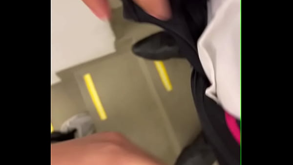 Vi que o segurança do shopping galudao, mamei até dar leitinho