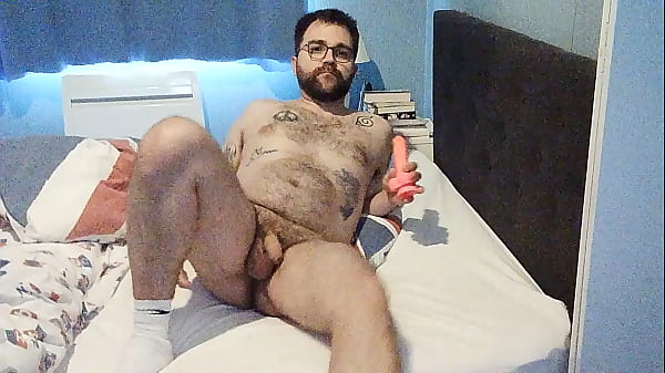 Branle et godage de cul avec supplément auto-fessée