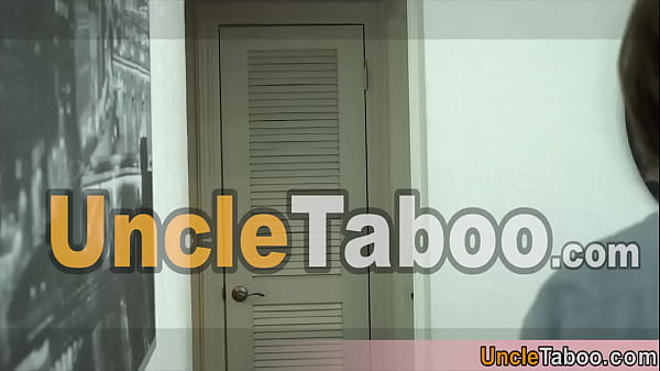 Catching old hairy stepdad in the bathroom for a nice quick bareback session