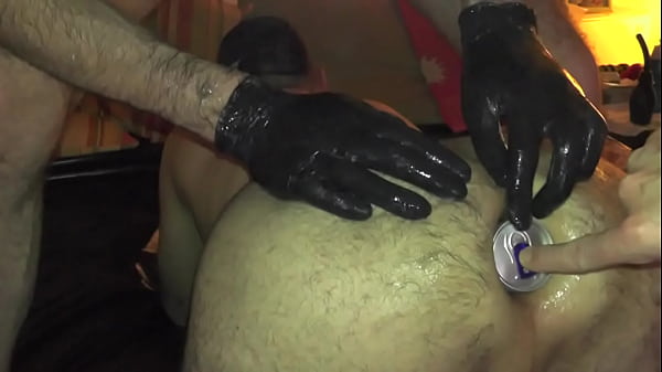 I am the top – anal fisting a guy hard