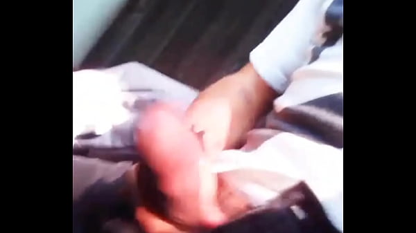 Joven se masturba en el camión rumbo a cuatro caminos cdmx