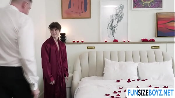 The Romantic date turns into hardcore anal sex