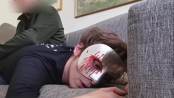 Amateurboy gets his first caning – full facecam rec incl bloopers