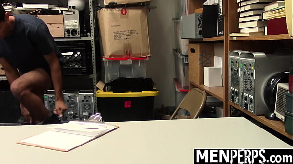 An Agreement Was Met Between the Mall Officer and The Shoplifter – Menperps