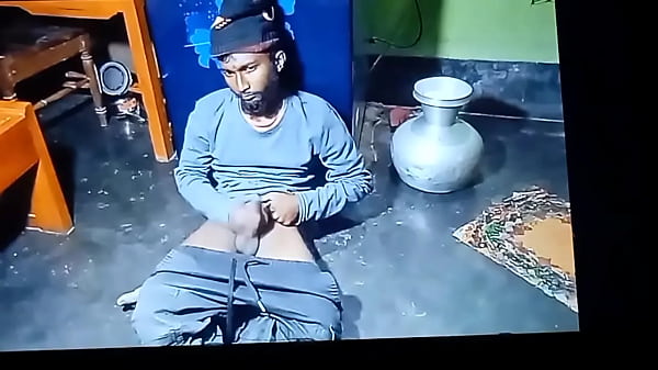 Black boy masturbate in her dick