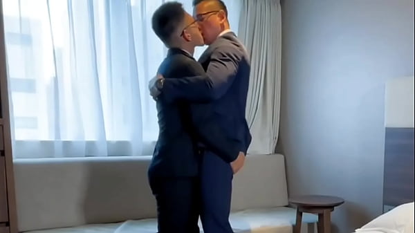 Chirsfemboy – #36 – Lv  Cute gay boy bounces on a big cock – May 27, 2024