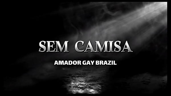 Coroa chamou dois boys para ajudar na mudança e pagou com o cu, rasgaram o cuzinho dele – COMPLETO NO RED