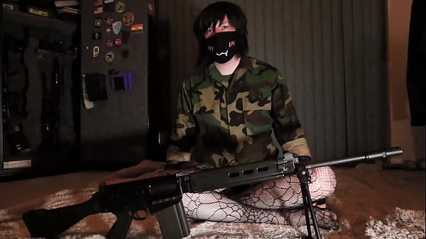 Femboy Field Strips His FAL