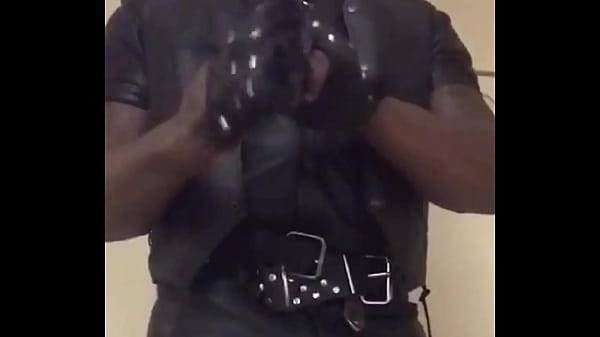 Teaser Scenes: Black Leather Nipple & Prostate Play