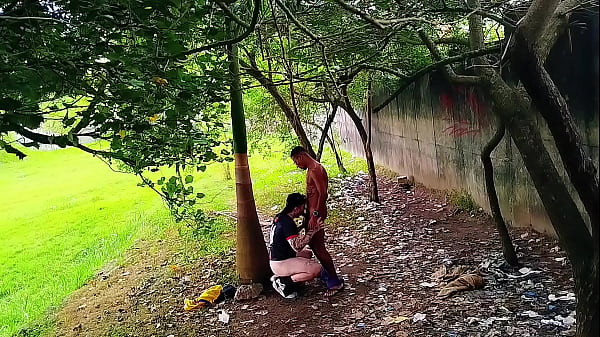 Dando pra um pauzudo na trilha quando apareceu mais um, acabei ganhando leite de todos – FULL RED