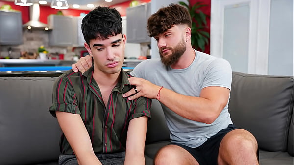 Young Stepson Gets Plowed by Stepdaddy’s Big Cock – Dadperv