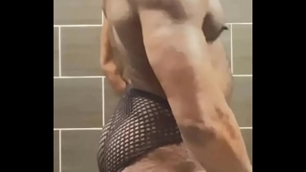 Butt Flex Toying Bate & Bust Trailer