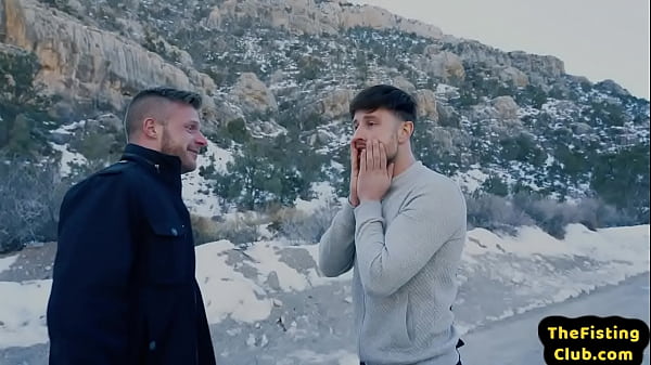 Cocksucking stud jerking while fisted in the car duo