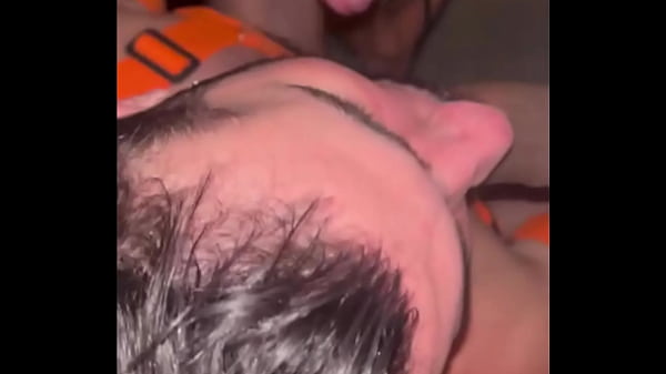 MAMANDO ROLAS ALEATÓRIAS NO CRUISING BAR .